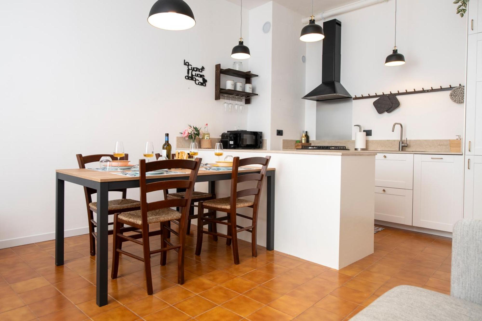 Appartamento Il Caruggio 모네글리아 외부 사진